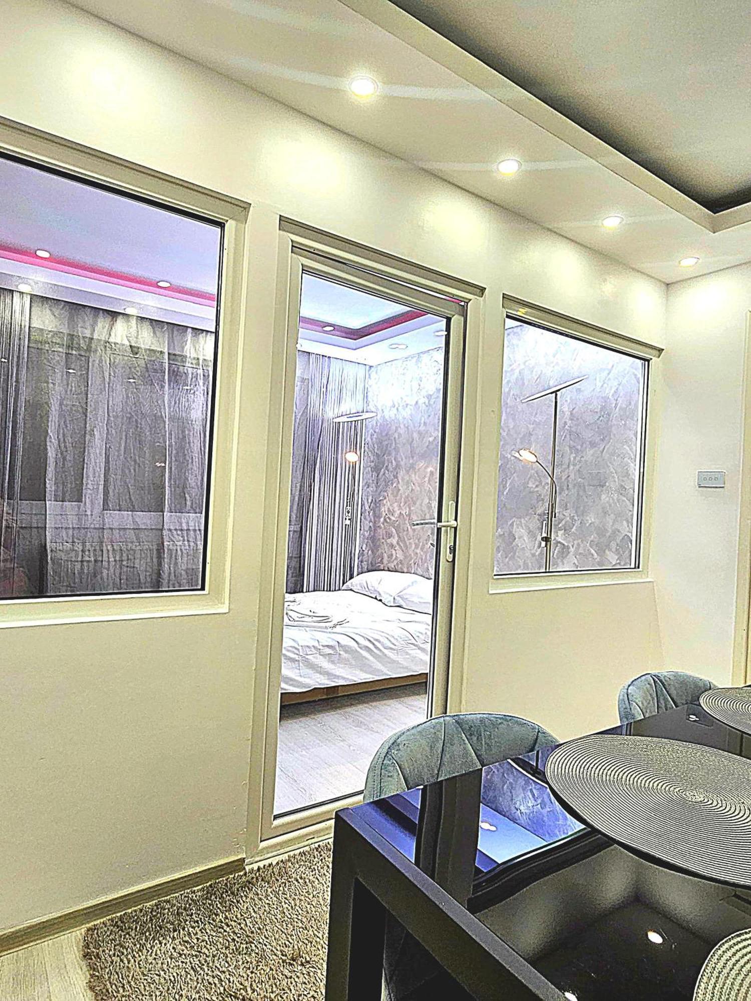 Luxury Paul Green, Private & Accessible Appartamento Braşov